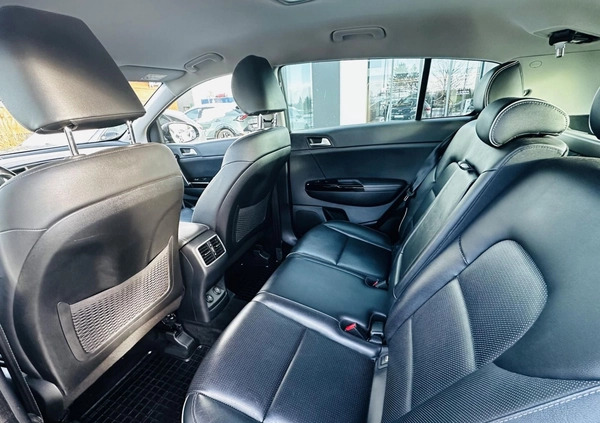 Kia Sportage cena 89900 przebieg: 94902, rok produkcji 2018 z Gdańsk małe 232
